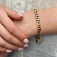 Load image into Gallery viewer, 9ct Vintage Curb Link Bracelet