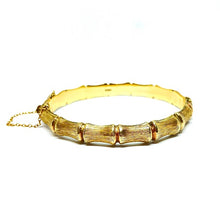 Load image into Gallery viewer, 9ct Yellow Gold Etched Bamboo Hinged Bangle
